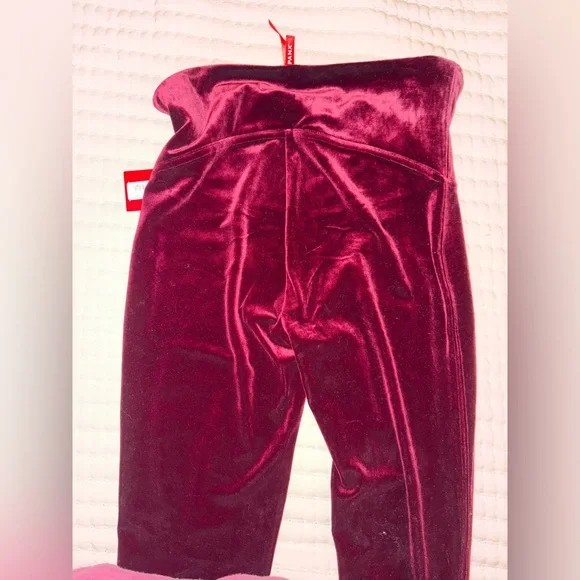 NWT Spanx Velvet leggings in Rich Burgundy size L - Picture 3 of 4